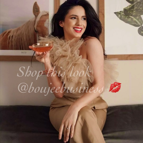 H&M One-Shoulder Top with Ruffled Tulle Trim - Picture 11 of 15